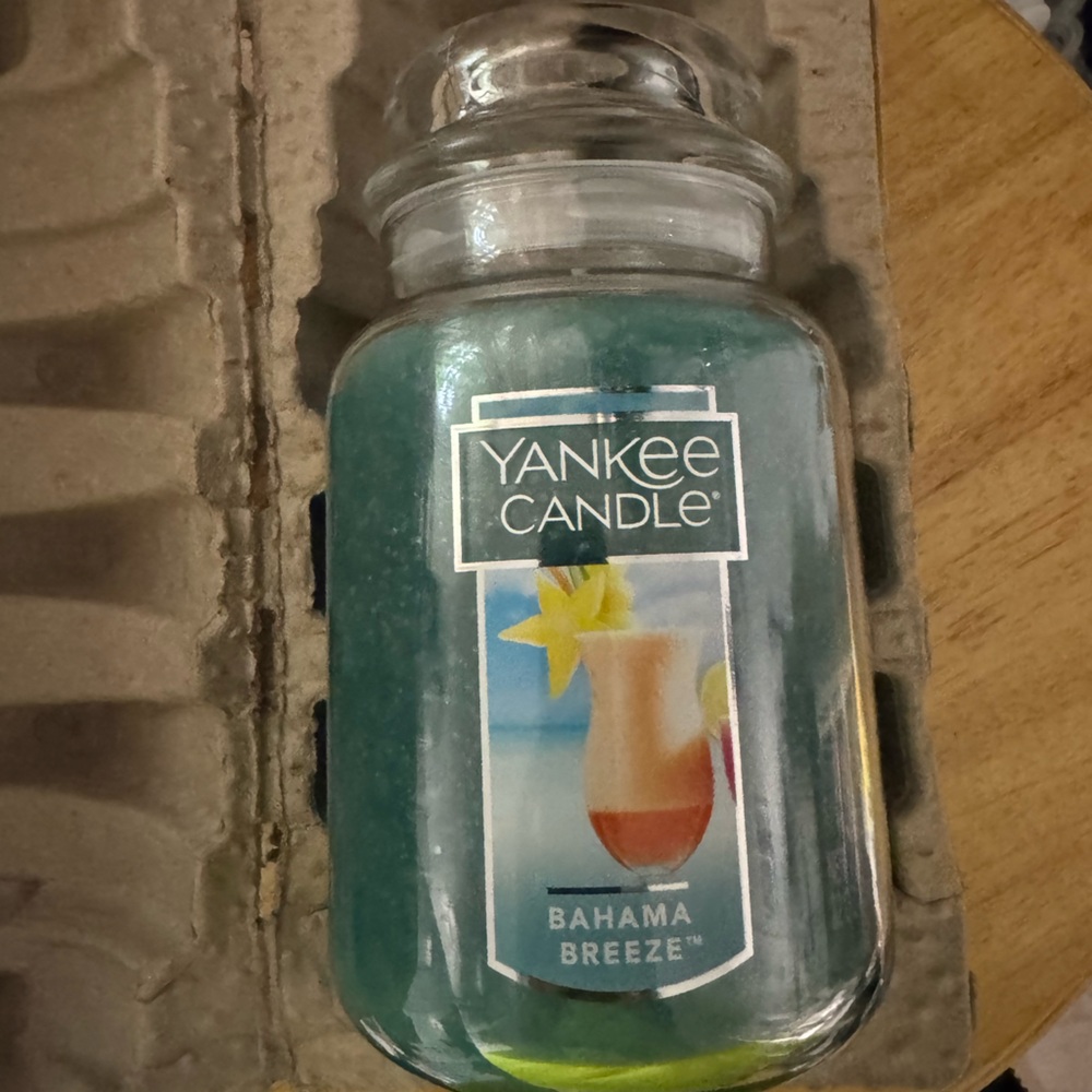 Yankee Candle Bahamas Breeze 22oz